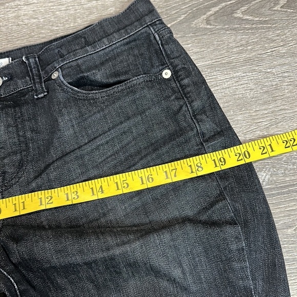 MADEWELL WASHED BLACK SLIM BOYJEAN CROPPED JEANS WOMEN’S Size 29 - Picture 9 of 12